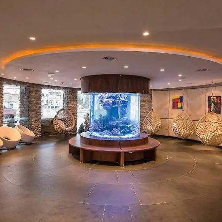 Alpenrose Leading Family & Hotel