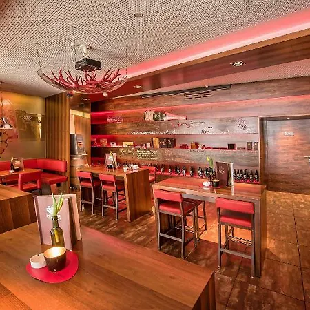 Alpenrose Leading Family & Отель