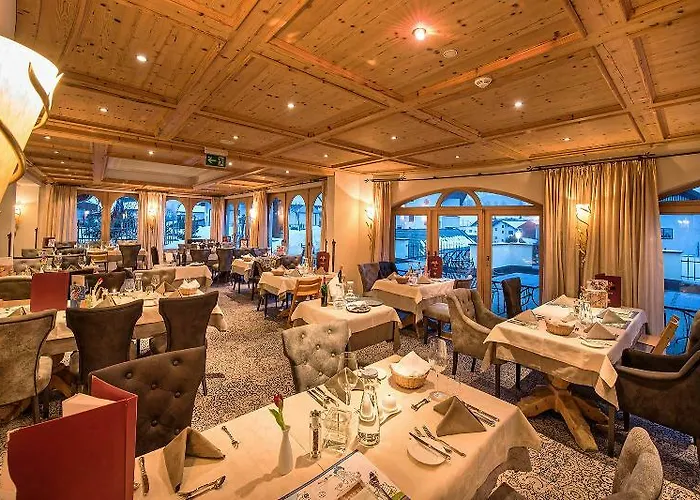 Hotel Alpenrose Leading Family & 4*